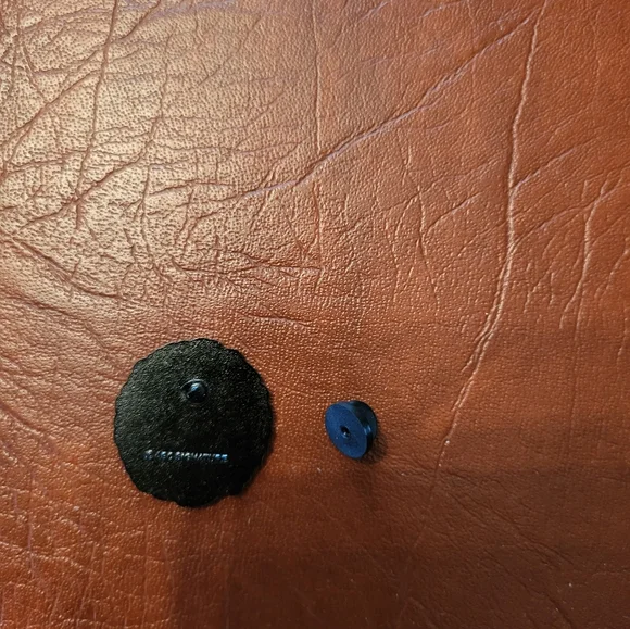 THE GOLDEN GIRLS SOPHIA PIN! NWOT! - Picture 4 of 5